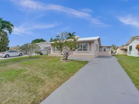 4719 Mainland Dr, Tamarac, FL 33319