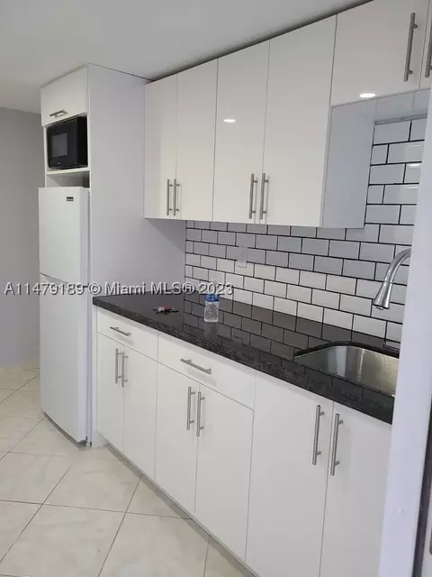 1152 SW 131 Ct, Miami, FL 33184