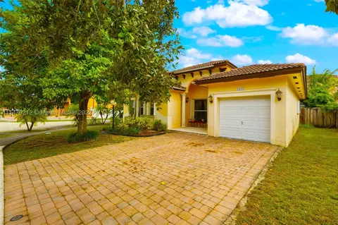 1877 SW 155th Ave, Miami, FL 33185