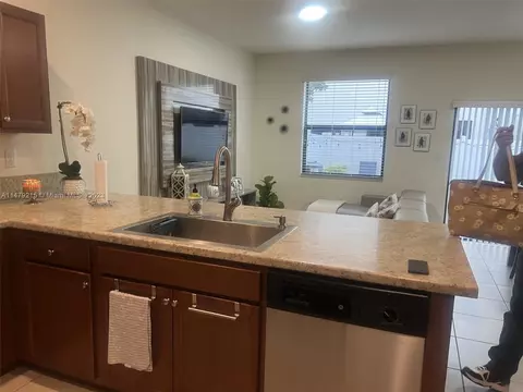 9344 W 33rd Ln #9344, Hialeah, FL 33018 photo 7