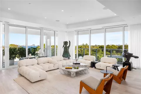 4701 N Meridian Ave #621, Miami Beach, FL 33140