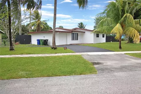 1137 NW 15th Ct, Fort Lauderdale, FL 33311