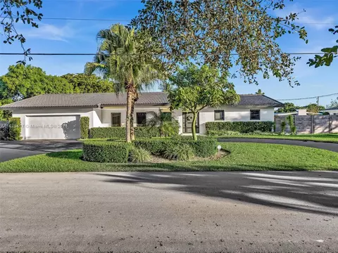 7421 SW 142nd Ter, Palmetto Bay, FL 33158