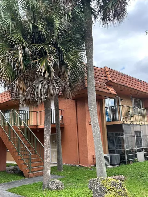 6831 SW 129th Ave #6, Miami, FL 33183