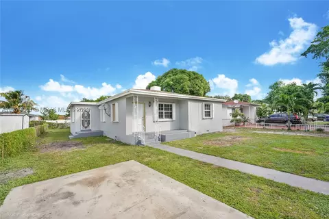 2971 NW 66th St, Miami, FL 33147