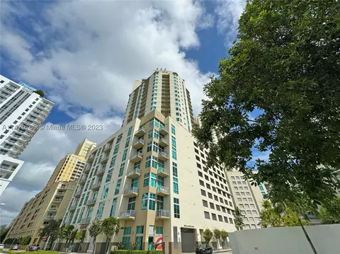 9055 SW 73rd Ct #2110, Miami, FL 33156