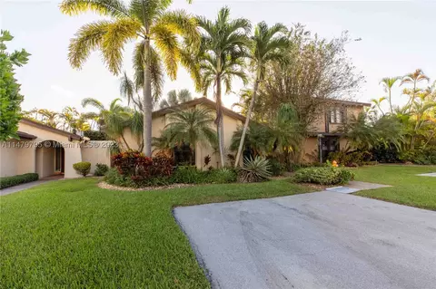 13115 SW 90th Ct, Miami, FL 33176