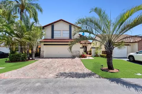 6365 NW 173rd St, Hialeah, FL 33015