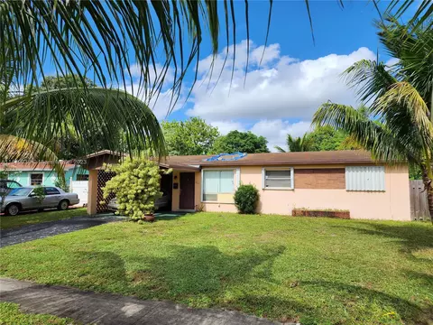 4821 NW 13th Ct, Lauderhill, FL 33313