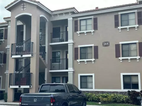 22831 SW 88th Pl #203, Cutler Bay, FL 33190