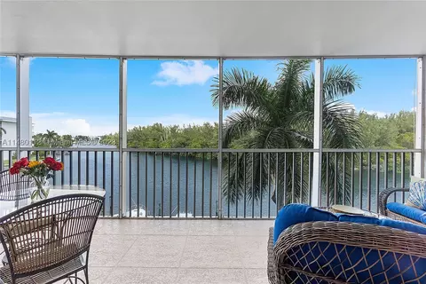 1537 E Hillsboro Blvd #442, Deerfield Beach, FL 33441