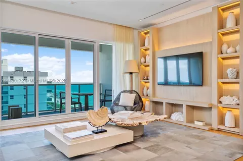 102 24th St #PH-1607, Miami Beach, FL 33139