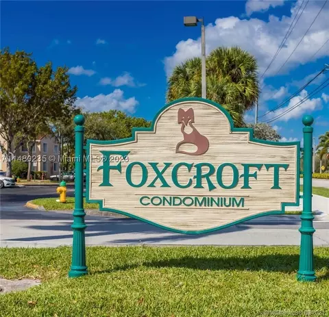 3285 Foxcroft Rd #E203, Miramar, FL 33025