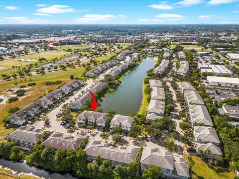 1419 NW 34th Way, Lauderhill, FL 33311