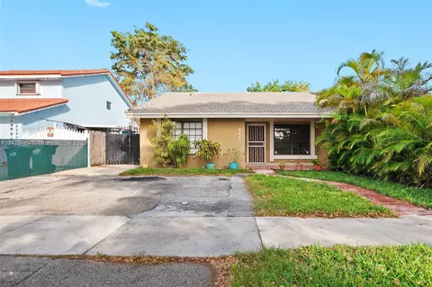 6465 SW 135 Ave, Miami, FL 33183