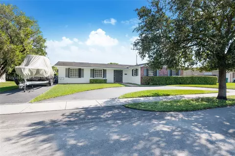 8151 SW 93rd Ct, Miami, FL 33173