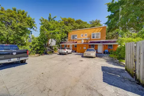 329 NW 17th Ave, Miami, FL 33125