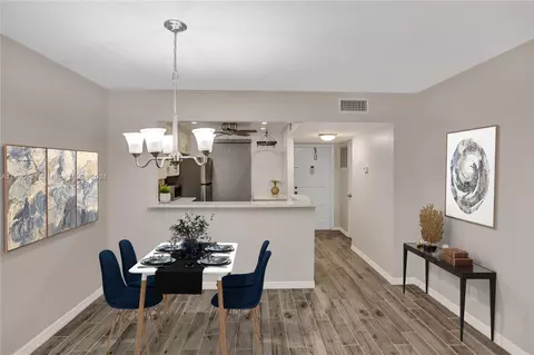 1100 Hillcrest Ct #202, Hollywood, FL 33021