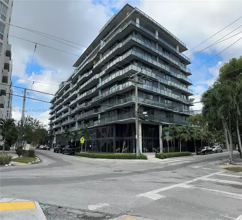 201 SW 17th Rd #312, Miami, FL 33129