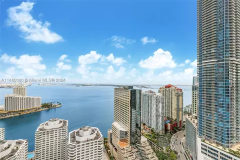951 Brickell Ave #4002, Miami, FL 33131