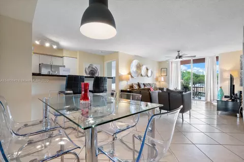 19601 E Country Club Dr #7203, Aventura, FL 33180