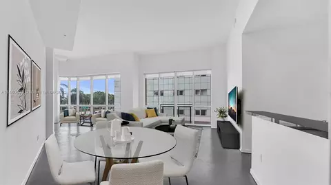 253 NE 2nd St #228, Miami, FL 33132