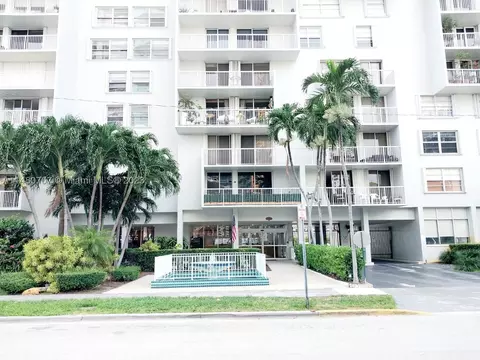 150 SE 25th Rd #3I, Miami, FL 33129