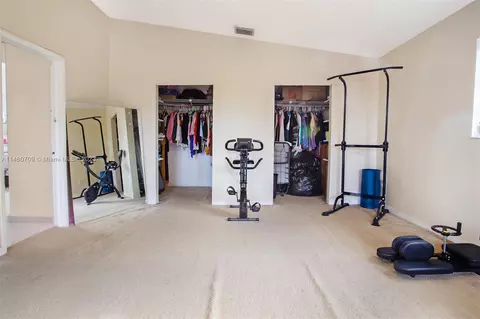 3940 W 3rd Ave, Hialeah, FL 33012 photo 61