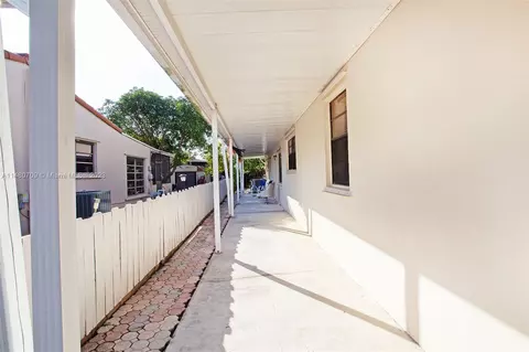 3940 W 3rd Ave, Hialeah, FL 33012 photo 46