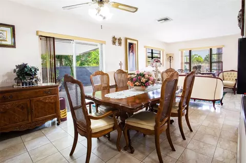 3940 W 3rd Ave, Hialeah, FL 33012 photo 7