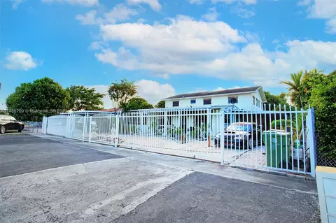 3940 W 3rd Ave, Hialeah, FL 33012