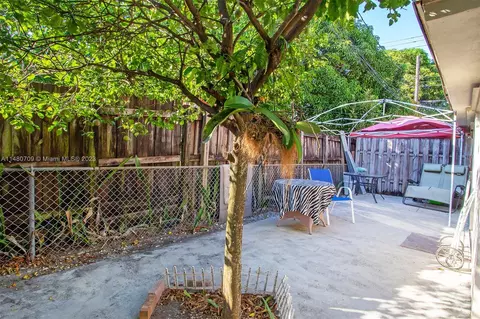 3940 W 3rd Ave, Hialeah, FL 33012 photo 44