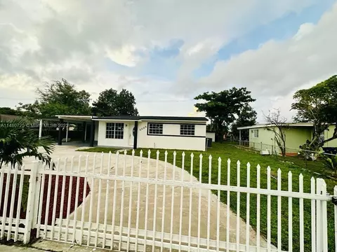 5535 NW 173rd Dr, Miami Gardens, FL 33055