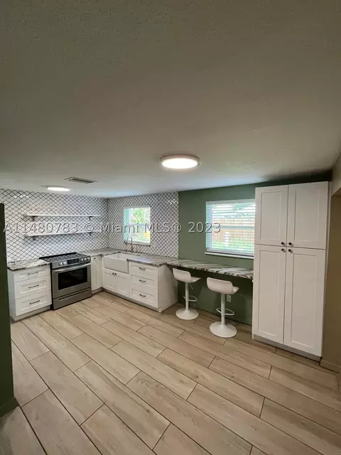 4620 Aegean Ave, Holiday, FL 34690