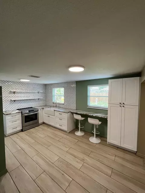 4620 Aegean Ave, Holiday, FL 34690
