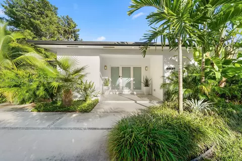 6531 SW 63rd Ct, South Miami, FL 33143