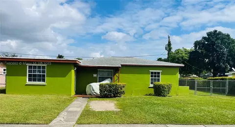 14721 Jackson St, Miami, FL 33176