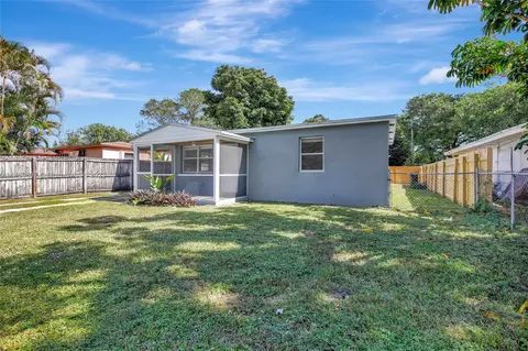 2118 SW 3rd Ter, Fort Lauderdale, FL 33315
