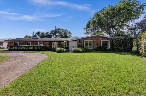 7840 SW 139th Ter, Palmetto Bay, FL 33158