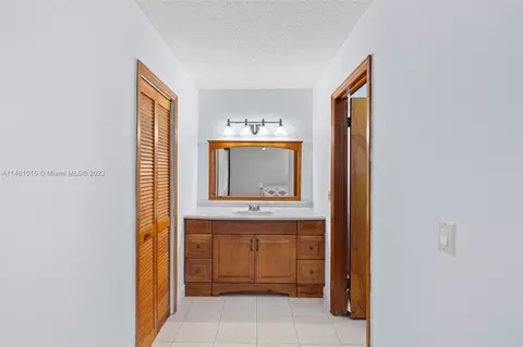 7557 W 4th Ln, Hialeah, FL 33014 photo 32