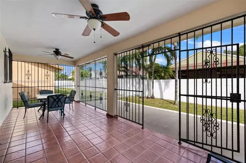 7557 W 4th Ln, Hialeah, FL 33014 photo 40