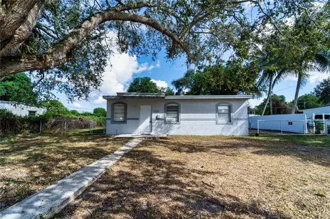 15945 W Bunche Park Dr, Miami Gardens, FL 33054