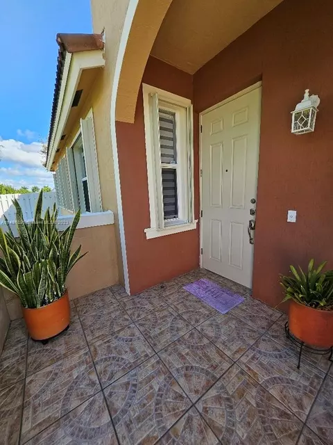 10997 SW 236th Ter #10997, Homestead, FL 33032