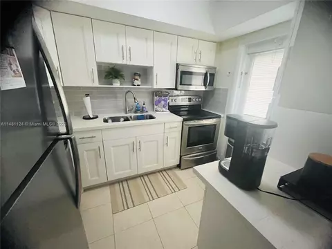 5800 Margate Blvd #234-2, Margate, FL 33063