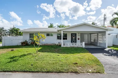 2500 NW 55th St, Tamarac, FL 33309