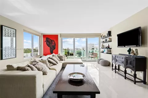 1000 West Ave #810, Miami Beach, FL 33139
