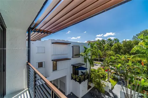 Exterior - 127 Enid Dr #14, Key Biscayne, FL 33149 photo 8 of 17