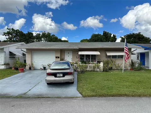 6707 NW 57th Ct, Tamarac, FL 33321