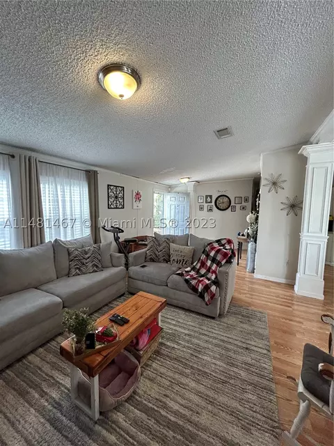 220 NE 12th Ave UNIT 11, Homestead, FL 33030