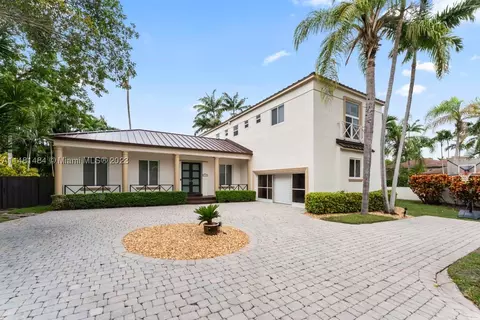 18102 SW 83rd Ave, Palmetto Bay, FL 33157